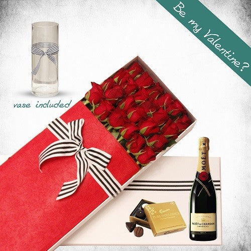 24 Long Roses and Moet Gift Box